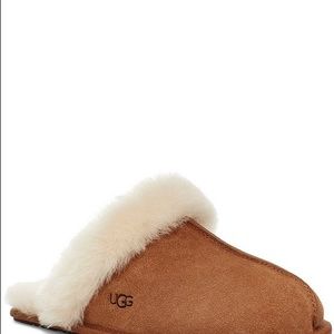 Ugh Scuffette slippers